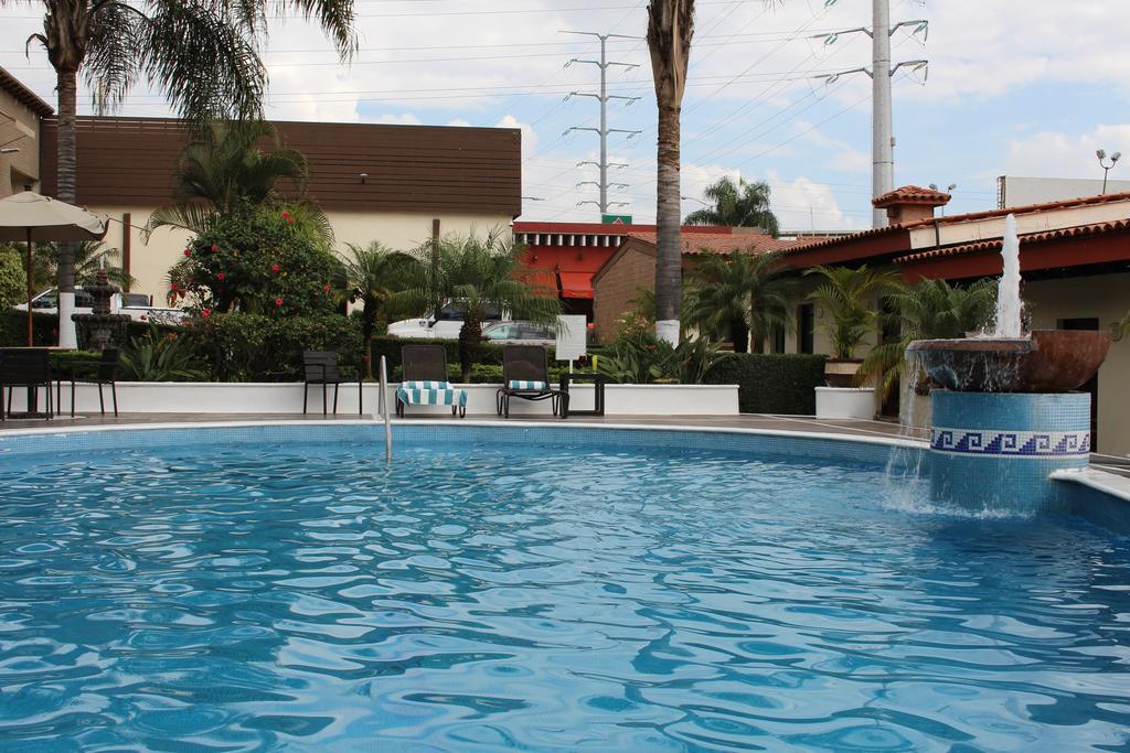 Hotel Posada Virreyes Tlaquepaque Kültér fotó