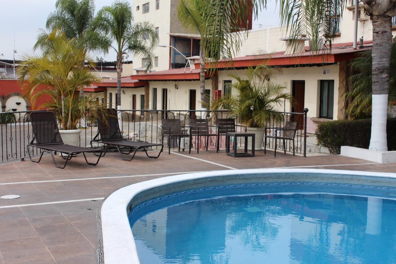 Hotel Posada Virreyes Tlaquepaque Kültér fotó