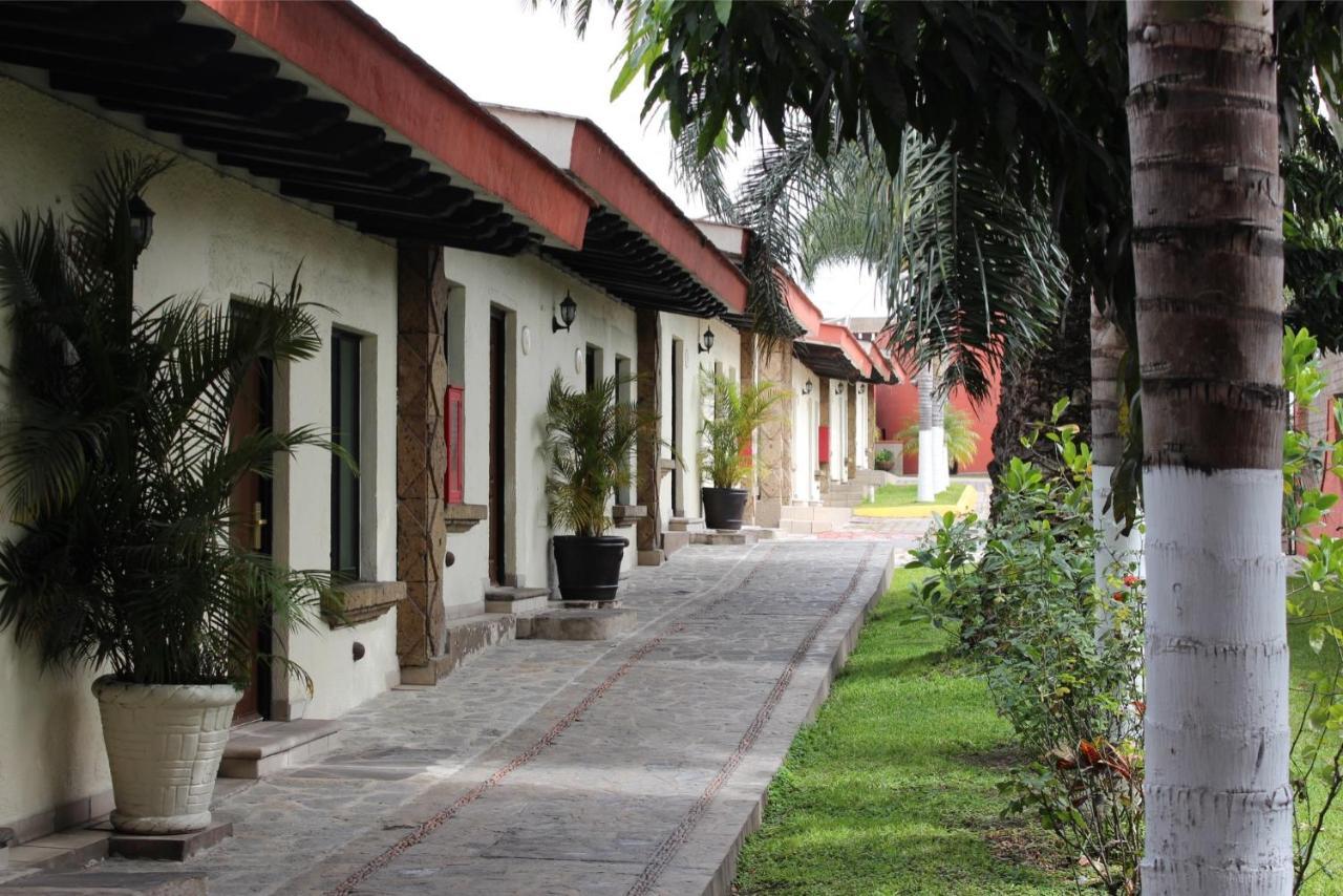 Hotel Posada Virreyes Tlaquepaque Kültér fotó